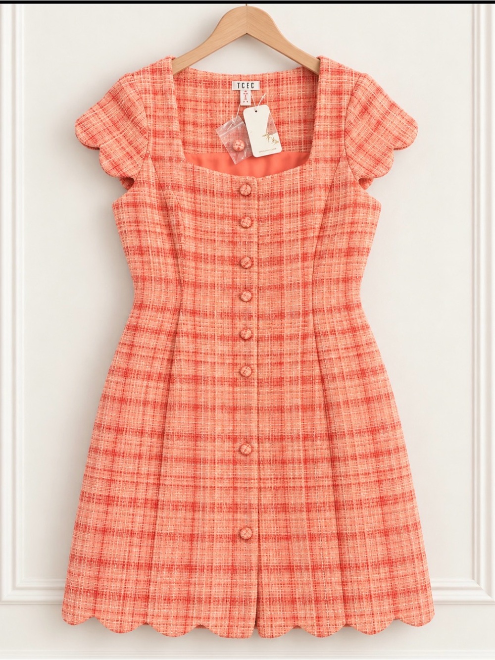 TCEC Coral Pink Tweed Scalloped Button Front Dress NWT